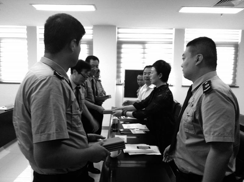 781425bcf31e3e7b8bcb327ae5ef9ce6_img_1_124_249_188